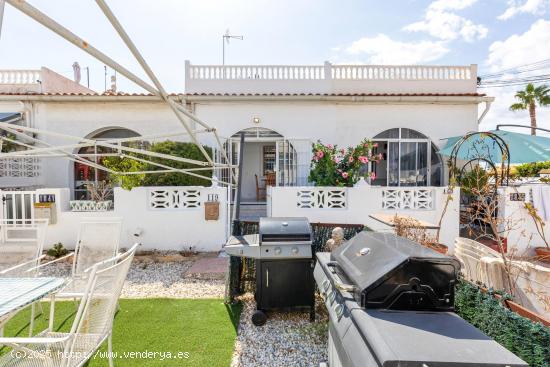  Acogedor Bungalow sin vecinos en Torrevieja – Ideal para la Vida Tranquila - ALICANTE 