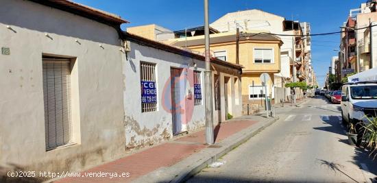 Casa de pueblo para reformar o construir nueva! - ALICANTE