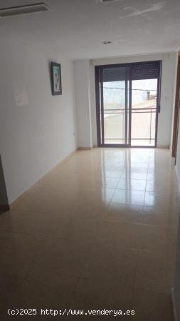  PISO EN COBATILLAS 98000 EUROS 616652603 - MURCIA 