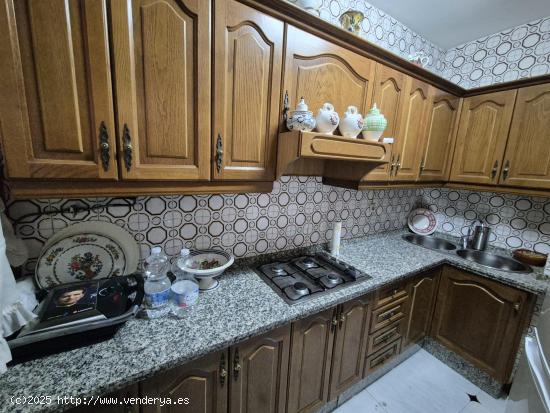  Magnifica vivienda en Zona Judería para poner a su gusto. Cochera opcional !!! - CORDOBA 