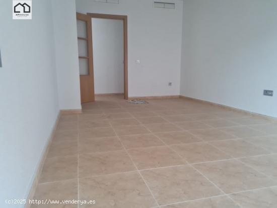 APIHOUSE ALQUILA CON OPCION A COMPRA AMPLIO PISO A ESTRENAR EN ARCHENA. PRECIO 119.000€ - MURCIA