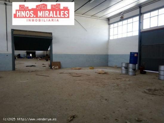 Se vende Nave Industrial en Poligono a 1 Km de Elche. - ALICANTE