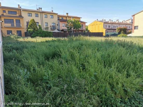 Sòl urbà en venda - Roda de Ter - BARCELONA