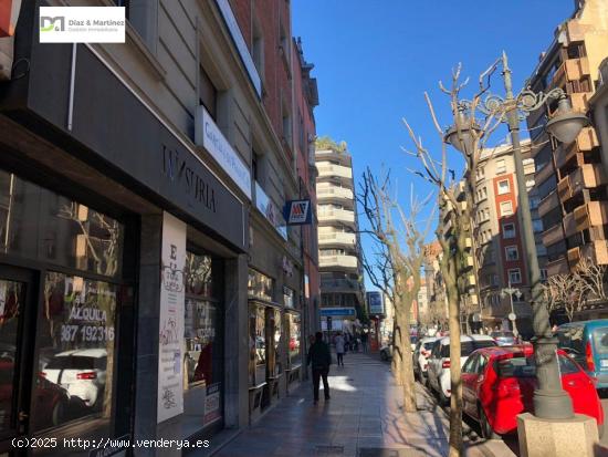 LOCAL ACONDICIONADO AL PRINCIPIO DE GRAN VIA DE SAN MARCOS - LEON