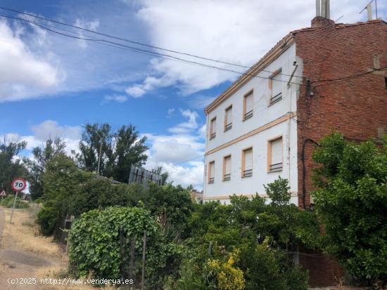 EDIFICIO PARA REHABILITAR PROXIMO A SAN JUAN DE DIOS - LEON