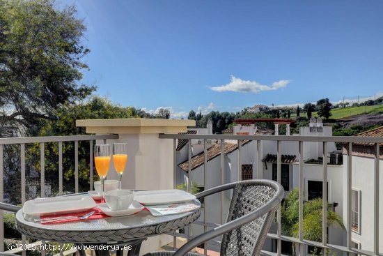 Apartamento en venta en Benahavís (Málaga)