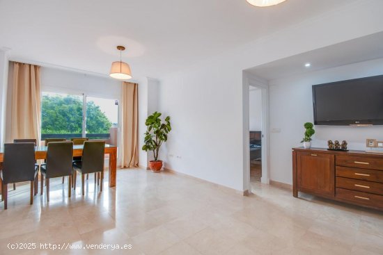 Apartamento en venta en Casares (Málaga)