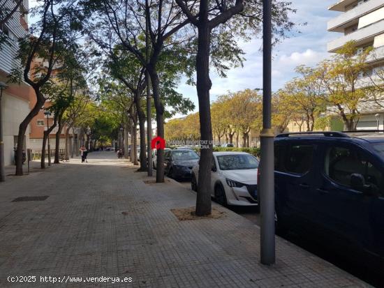 Pequeño local de 45 m2 al lado del Campus Universitario Sescelades - TARRAGONA