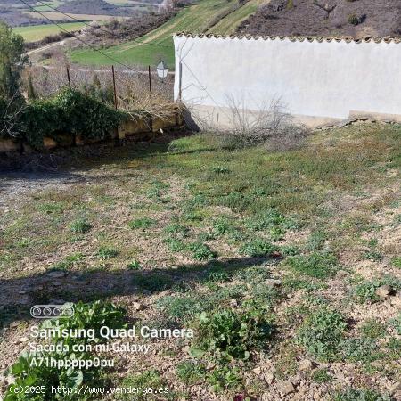 Terreno Urbano con pequeño Gallinero - NAVARRA