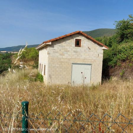  Finca Rustica Etxarri (etxauri) con Almacen - NAVARRA 