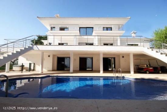  Impresionante Villa de Lujo, junto campo de golf Villamartin - ALICANTE 