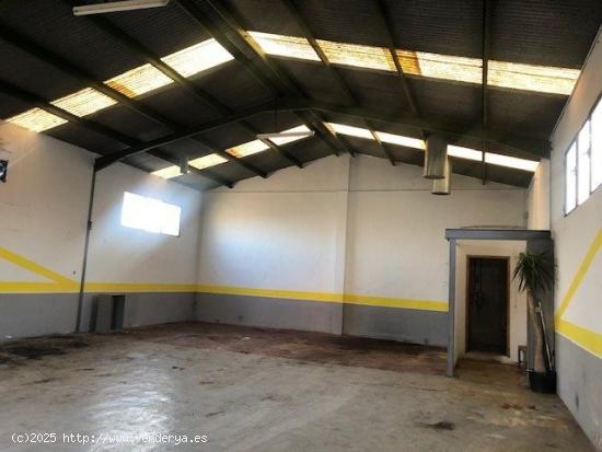 ALMACÉN EN ZONA INDUSTRIAL PERFECTO PARA TU NEGOCIO !!! - TARRAGONA