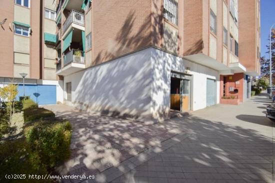 GRAN LOCAL COMERCIAL EN ZONA ALCAMPO! - GRANADA