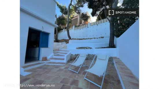 Apartamento entero de 1 dormitorio en Dénia - ALICANTE