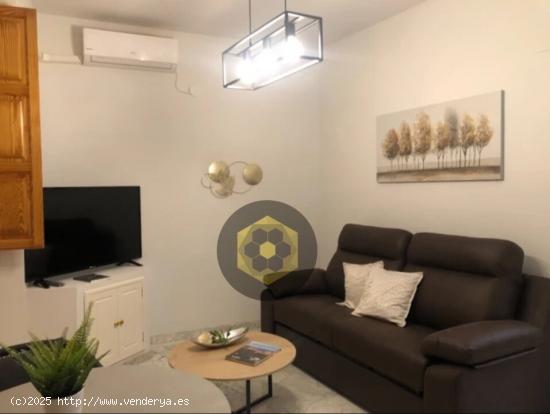 CT/ Precioso apartamento amueblado en pleno centro de Granada. - GRANADA