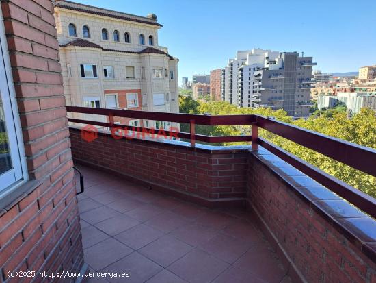  PISO EN ALQUILER TEMPORAL EN BARCELONA (HOSTAFRANCS) - BARCELONA 