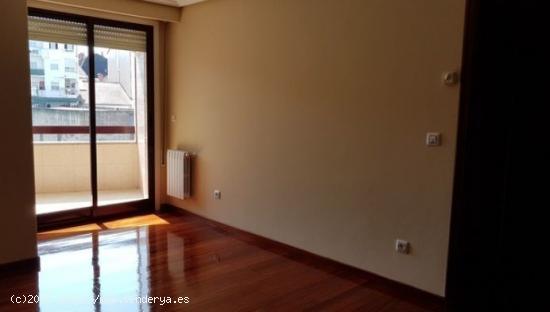 APARTAMENTO 21 - ORENSE