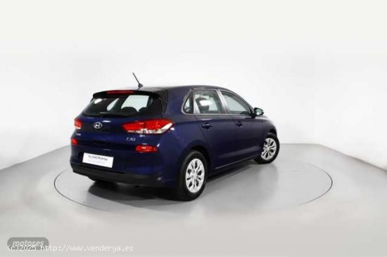 Hyundai i30 1.4 MPI Essence 100 de 2019 con 11.980 Km por 17.400 EUR. en Barcelona