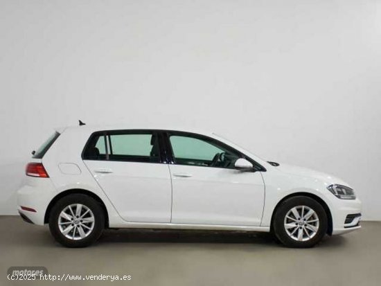 Volkswagen Golf Golf 1.6TDI Business Edition DSG7 85kW de 2019 con 98.000 Km por 17.990 EUR. en Cadi