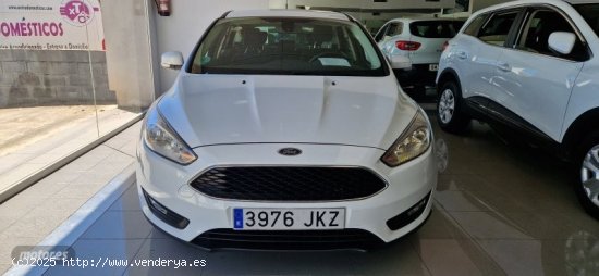 Ford Focus 1.5 TDCI 95CV de 2015 con 175.000 Km por 9.500 EUR. en Caceres