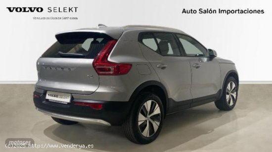 Volvo XC40 XC40 Core, T2 automatico, Gasolina de 2023 con 28.427 Km por 33.900 EUR. en Asturias