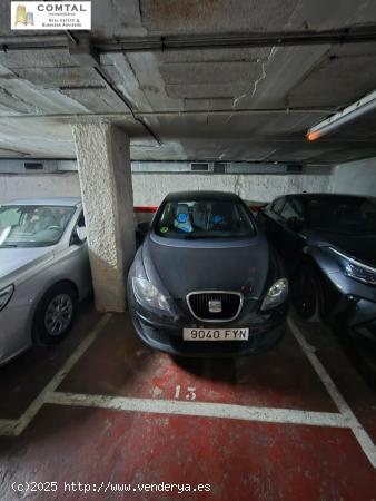 se vende plazas de parking en calle joaquim valls 94 - BARCELONA