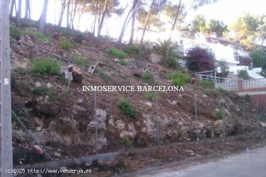 Terreno urbanizable en Can Rovira-Vallirana - BARCELONA