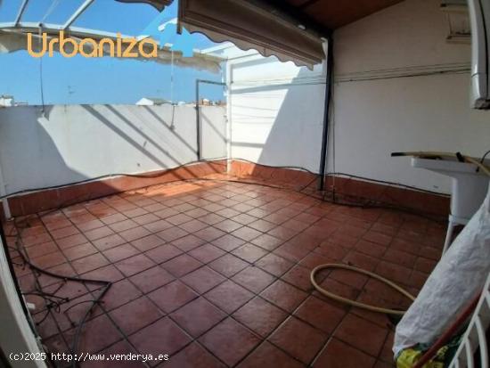 PRECIOSO ATICO DUPLEX MUY CENTRICO CON AMPLIA TERRAZA Y GARAJE - BADAJOZ