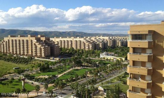 ÁTICO CON TERRAZA DE 40 METROS - CASTELLON