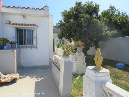 Casa de campo en Chiclana de la Frontera (Pago del humo) - CADIZ