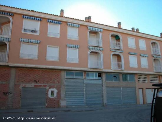 Local comercial de nueva construcción en alquiler - MURCIA