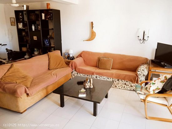 Chalet en venta en Torrevieja (Alicante)