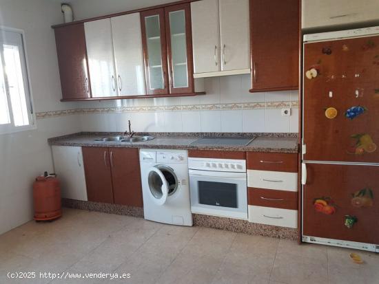 Casa en Venta en Cheles - BADAJOZ