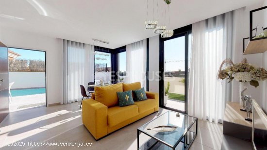 Casa en venta a estrenar en Los Montesinos (Alicante)