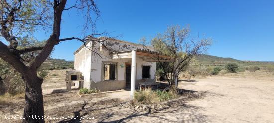 Casa de campo para reformar en Villar del Arzobispo. - VALENCIA