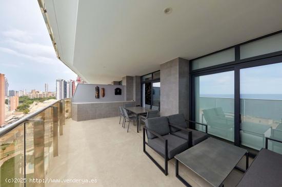 Piso de lujo en Sunset Cliffs a 200m de la Playa de Poniente - www.inmobiliarialesdunes.com - ALICAN