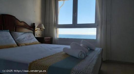 ALQUILER DE EXCELENTE VIVIENDA CON VISTAS IMPRESIONANTES AL MAR ZONA PLAYA MUCHAVISTA - ALICANTE