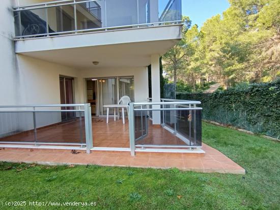 Bonito piso con entorno natural y acceso directo a la playa y a la piscina, con HUTTE - TARRAGONA