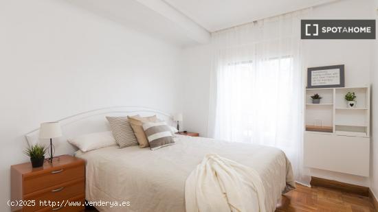 Habitación en piso compartido en Donostia - GUIPUZCOA