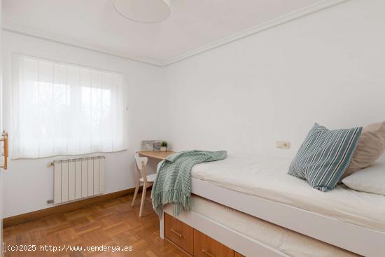  Habitación en piso compartido en Donostia - GUIPUZCOA 