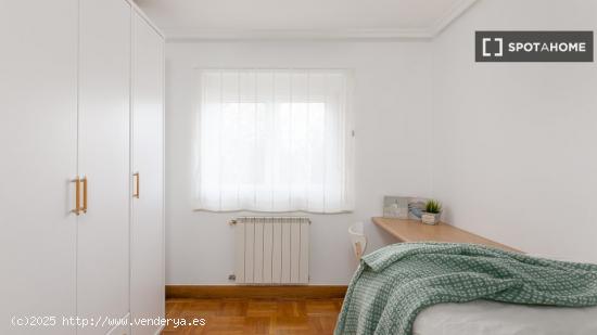 Habitación en piso compartido en Donostia - GUIPUZCOA