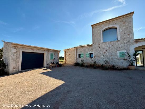 SE VENDE CHALET EN CAMPOS - BALEARES