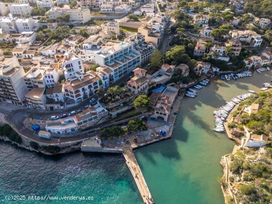 Oportunidad de inversión en Cala Figuera: Restaurante y  Hostal con vistas al mar y parking - BALEA