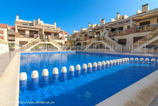  Encantador Bungalow en Planta Baja en Lomas de Cabo Roig - ALICANTE 