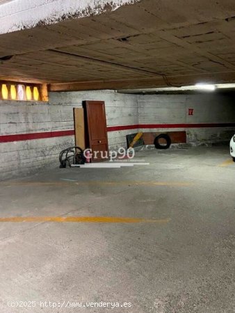 SE ALQUILA PLAZA DE PK PARA 2 MOTOS O COCHE MUY PEQUEÑO