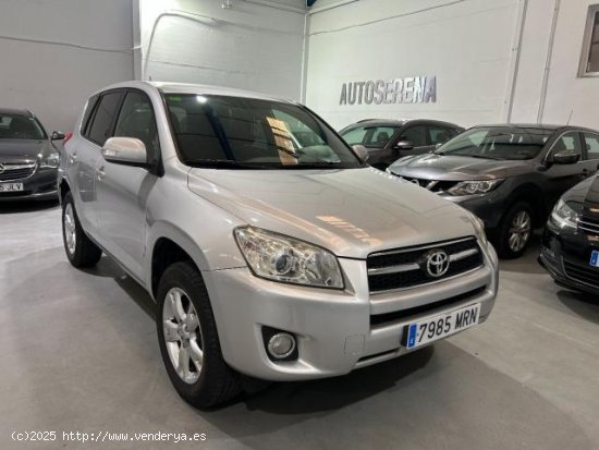  TOYOTA RAV4 en venta en Castuera (Badajoz) - Castuera 