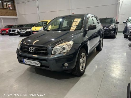 TOYOTA RAV4 en venta en Castuera (Badajoz) - Castuera