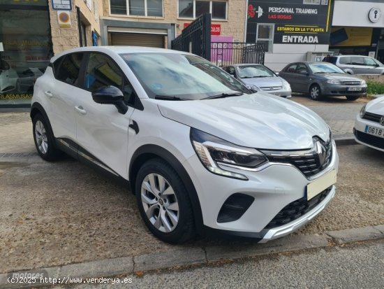 Renault Captur Intens tce 100cv glp de 2020 con 62.000 Km por 16.495 EUR. en Madrid