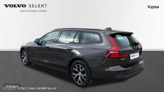 Volvo V 60 2.0 B4 D ESSENTIAL AUTO 197 5P de 2023 con 39.433 Km por 37.500 EUR. en Cordoba