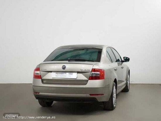 Skoda Octavia 1.5 TSI Like DSG de 2019 con 60.000 Km por 18.490 EUR. en Cadiz